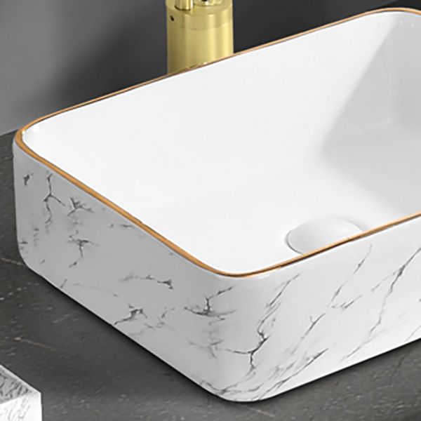 Contemporary Bathroom Sink Pop-Up Drain Porcelain Oval-Shape Vessel Bathroom Sink