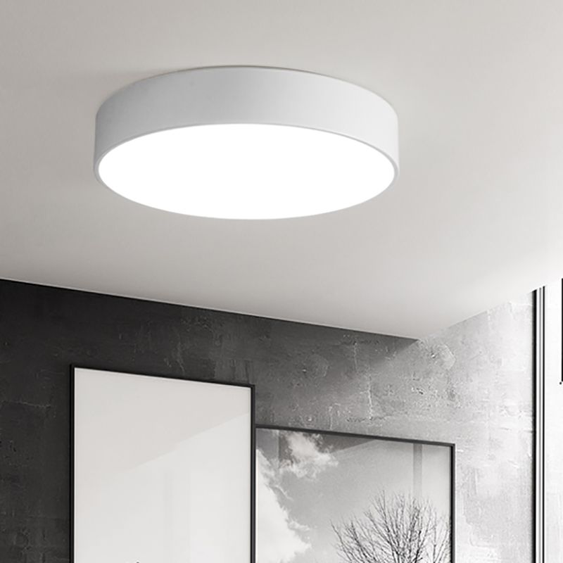 Plafonnier rond encastré, éclairage de plafond en métal à LED de style minimaliste