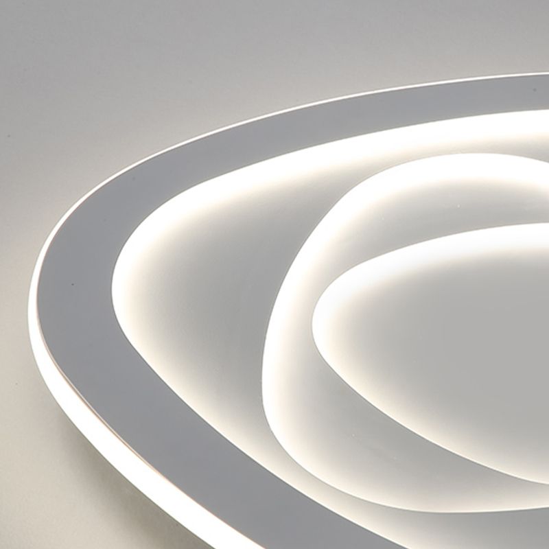 3 - Light Metal LED Flush Mount Light Triangle Modernism Ceiling Flush in White