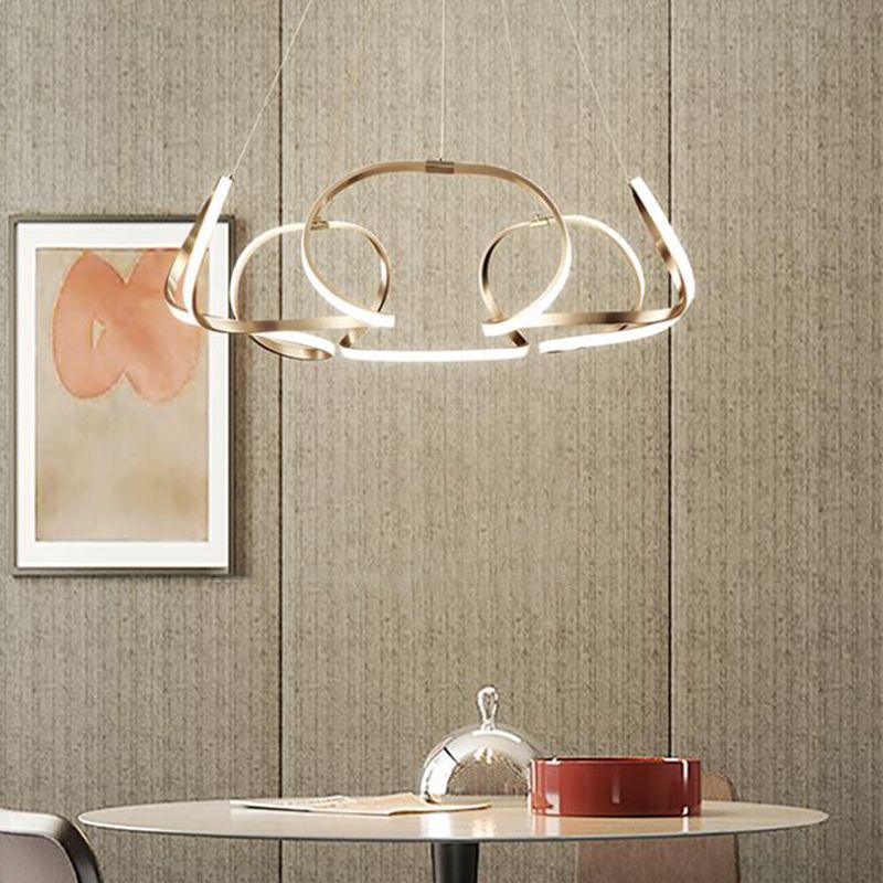 Lámpara de lámpara de sombra retorcida metal moderno 1 accesorio de iluminación de lámpara de luz en cromo