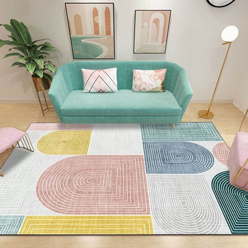 Modern Living Room Rug in Ivory Color Block Stripe Irregular Shape Print Rug Polyester Non-Slip Backing Area Rug