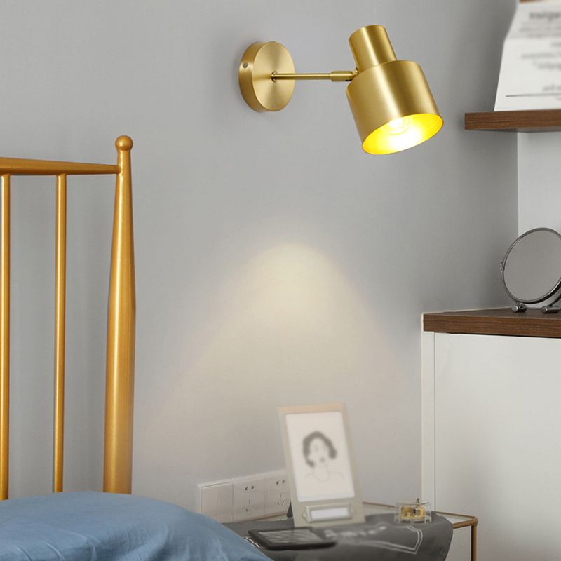 Single Modernism Golden/Black Wall Mounted Sconce Shaded Wall Light for Living Room