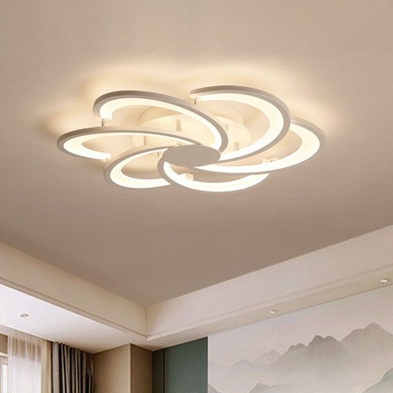 Flower Living Room Flush Ceiling Light Acrylic Contemporary LED Semi Flush Mount Lighting Fixture in White