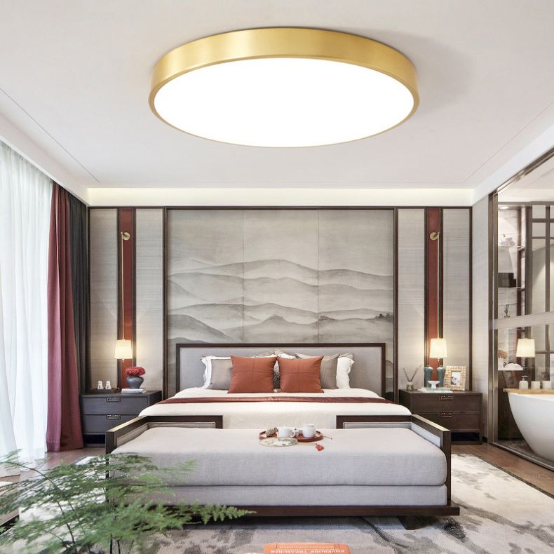 Modern Acrylic Flush Ceiling Light Fixture Round 1-Light LED Flush Mount Lamp in Gold