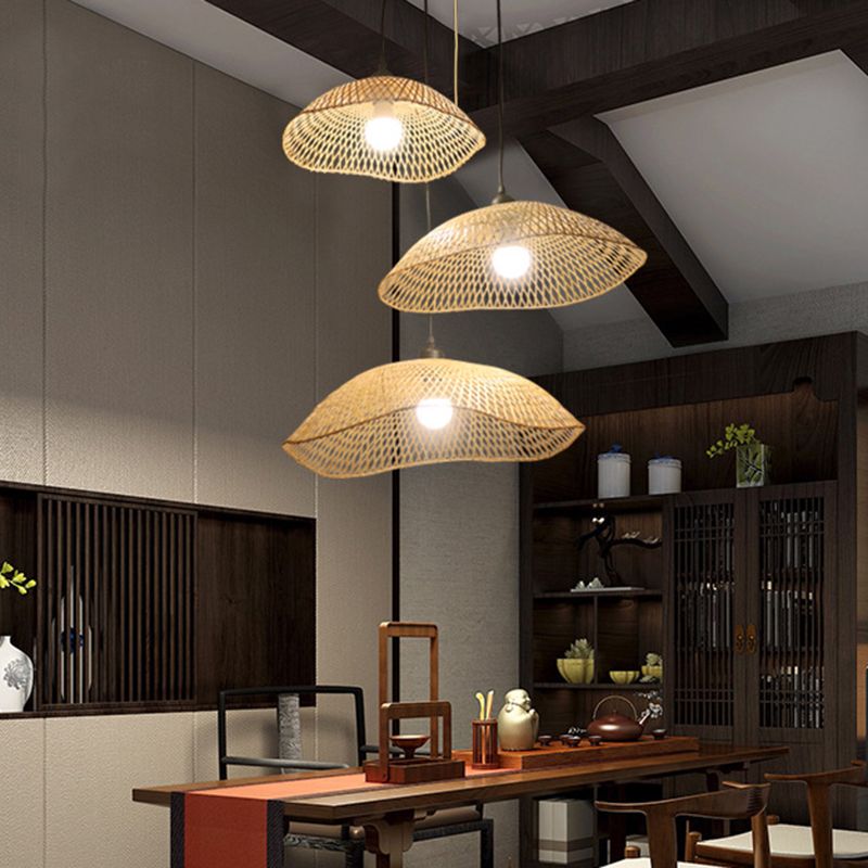 Beige Wavy Dome Cluster Anhängerlampe DOft 3 Lampen Bambus -Federung Licht für Esszimmer