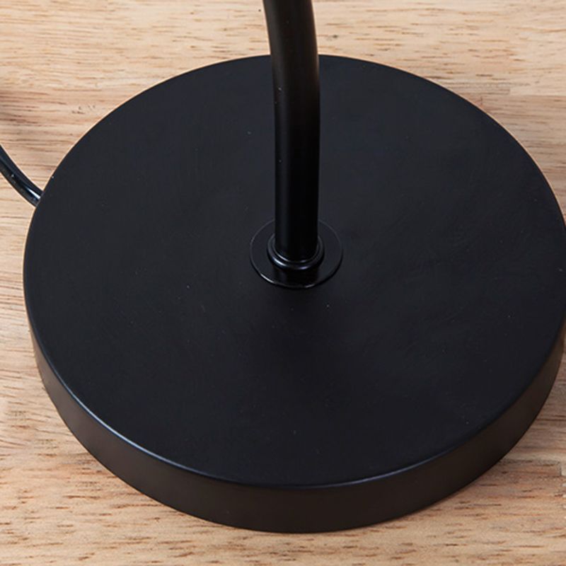 1 lampada da tavolo contemporanea leggera lampade da tavolo cono in metallo per camera da letto