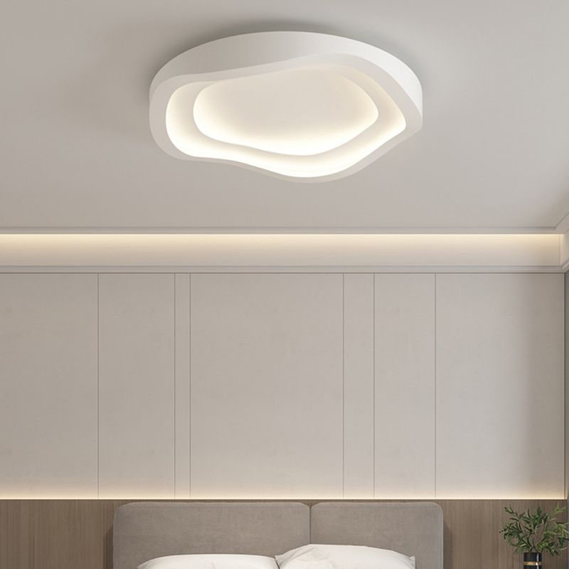 Modernism Flush Mount Metal Ceiling Mounted Fixture in White for Bedroom
