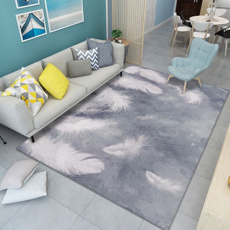 Red Modern Carpet Polyester Feather Area Carpet Washable Carpet for Living Room