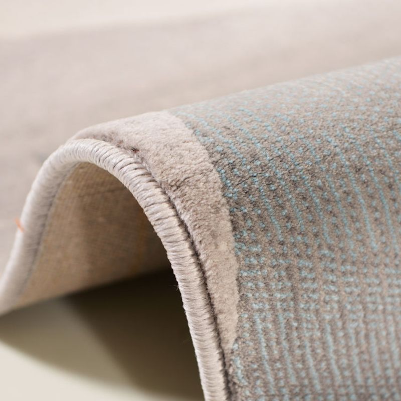 Contemporary Graphic Print Area Carpet Polyester Indoor Rug Washable Rug for Home Decoration