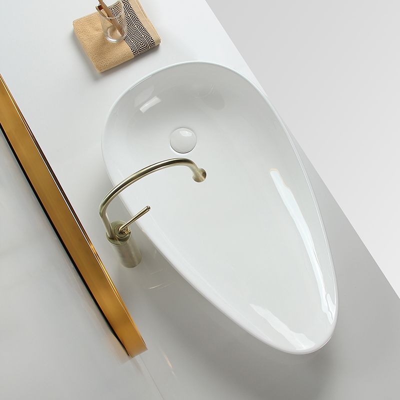 Modern Vessel Sink Specialty Porcelain with Pop-Up Drain Vessel Bathroom Sink
