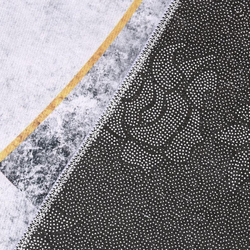 Black Modern Rug Polyester Stripe Rug Non-Slip Backing Rug for Home Decor