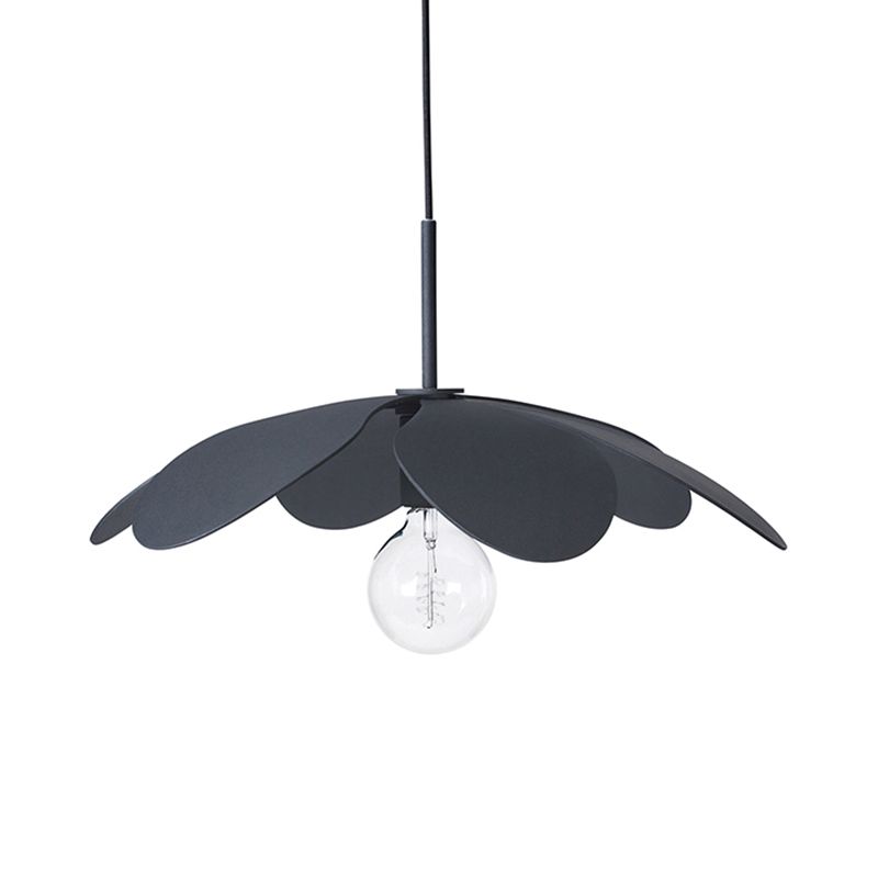 Lámpara de techo mínima de 12 "/19.5" de ancho con sombra de metal de flores 1 Luz de colgante negro/blanco ligero para sala de estar