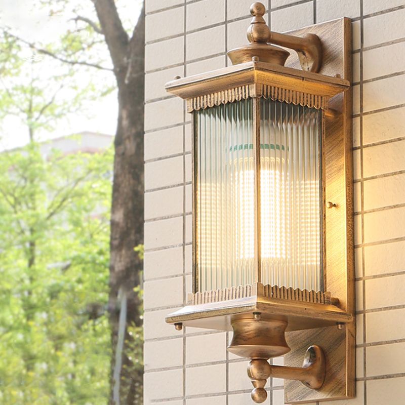 Single-Bulb Wall Mount Light Retro Rectangular Ribbed Glass Wall Lighting for Outdoor