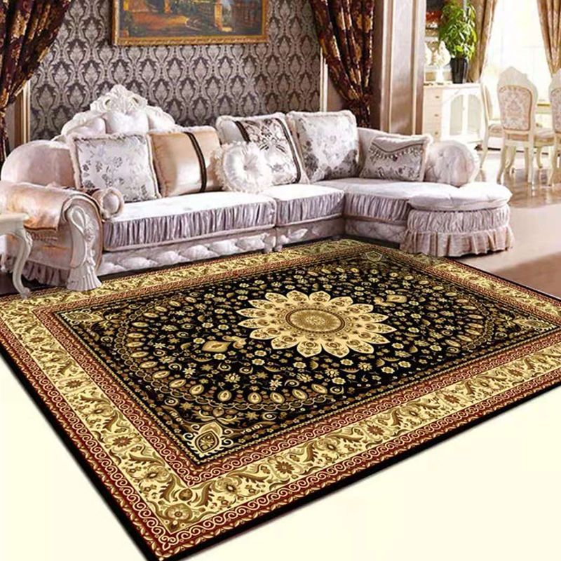 Wine Red Graphic Rug Polyester Luxury Rug Stain Resistant Rug for Drawing Room