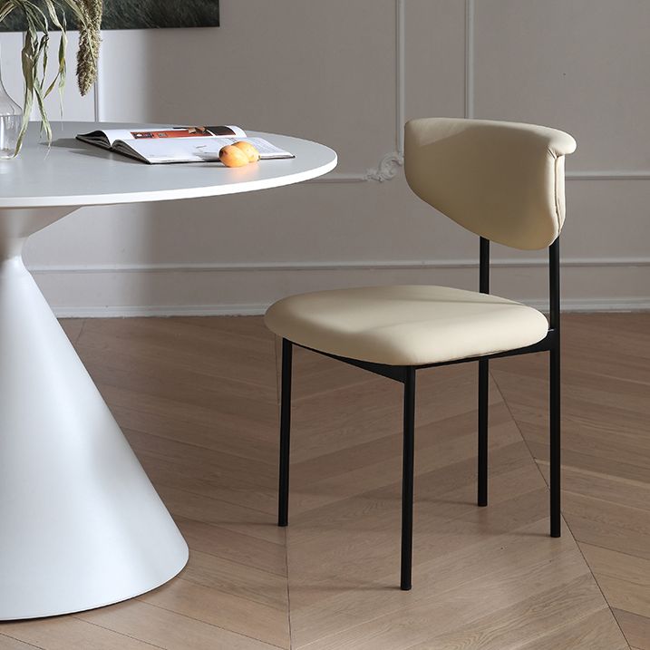 Round Dining Table Stone Dining Table in Black and White with Pedestal