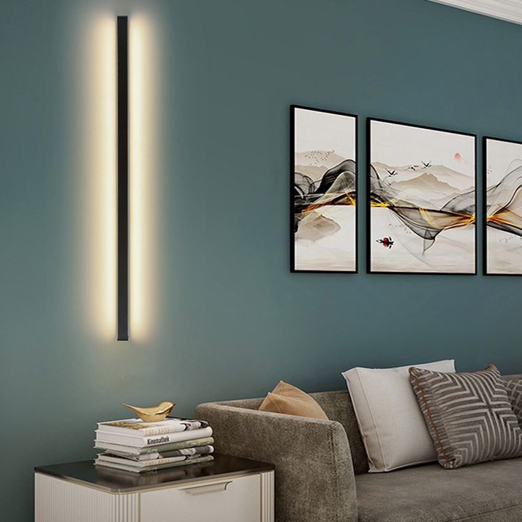 Slim Stick Wall Mount Lighting Minimalist Metallic LED Hallway Surface Wall Sconce in Black