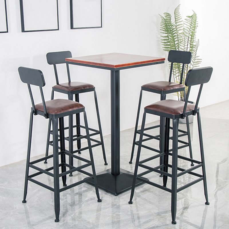 Modern Style Metal Bar Stool with Footrest and Low Back Bistro Simple Bar Stool