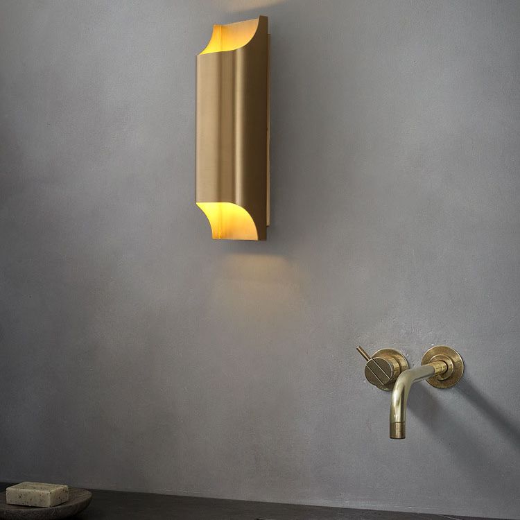 Gold Contemporary Metal Wall Lighting 1-Light Squared Sconce Light for Bedroom