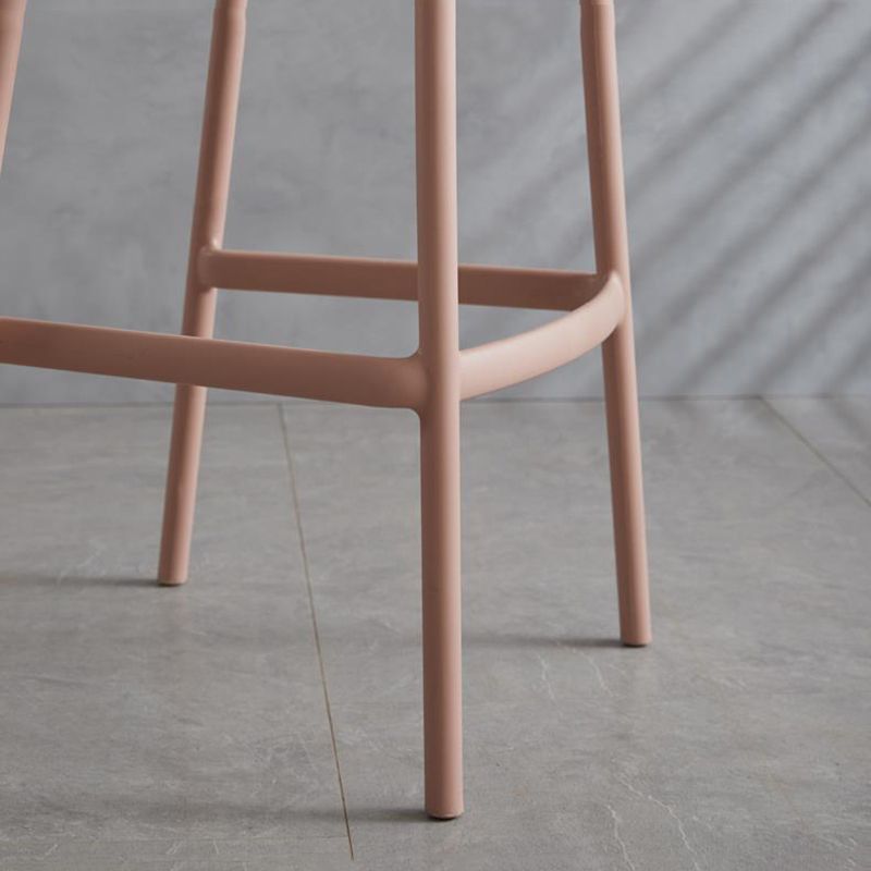 Contemporary Plastic Low Back Counter Stool Plastic Furniture in Matte Finish for Indoor