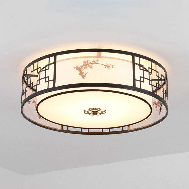 Noir 5-Fixation du plafond de la lumière dans le style traditionnel Concise en fer forgé Geometric Flush Mount with Embroidered Fabrics Shade