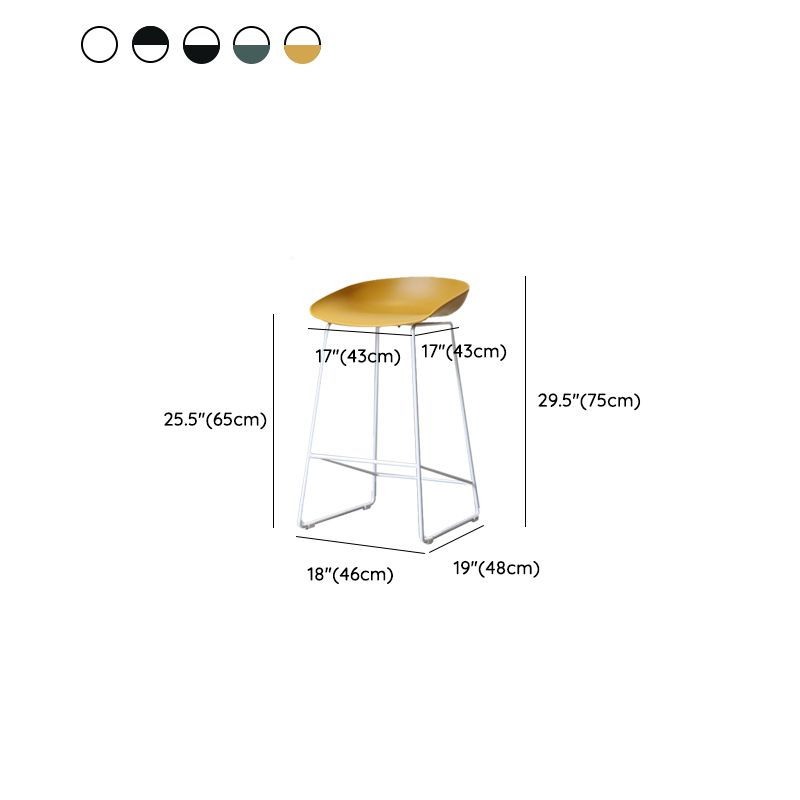 Contemporary Plastic Dining Stools Armless Bar Stools with Footrest