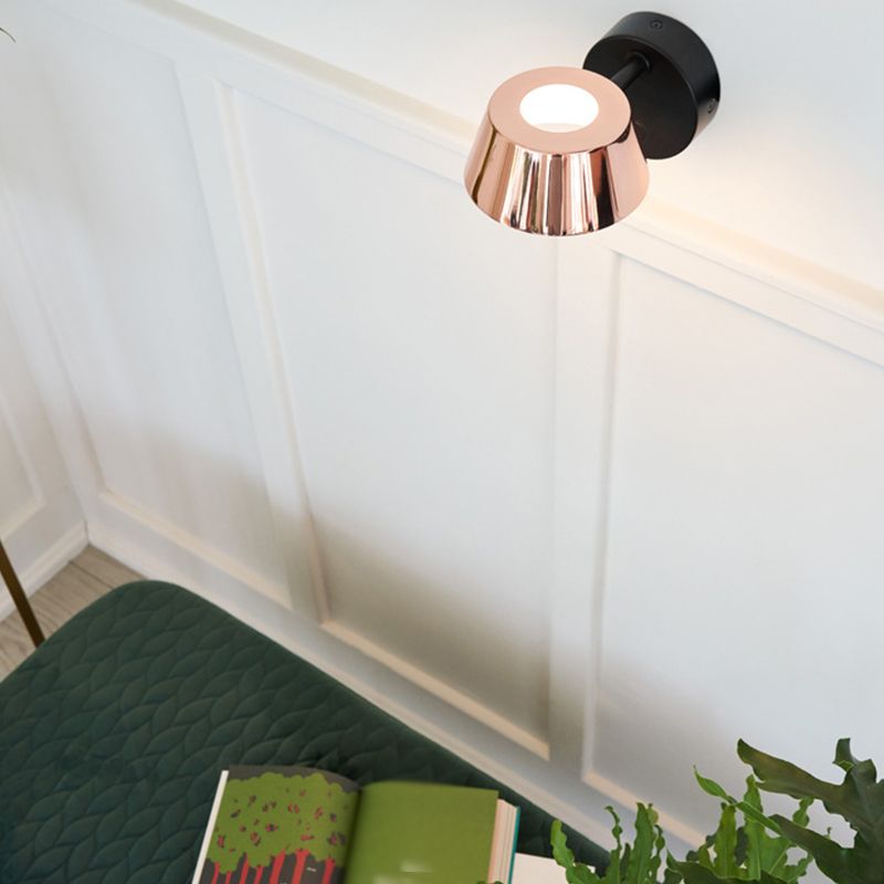 LED ROTATATE LED LECTURE MUR MELLEMENT MOTAL METAL LEAT MUR MURME