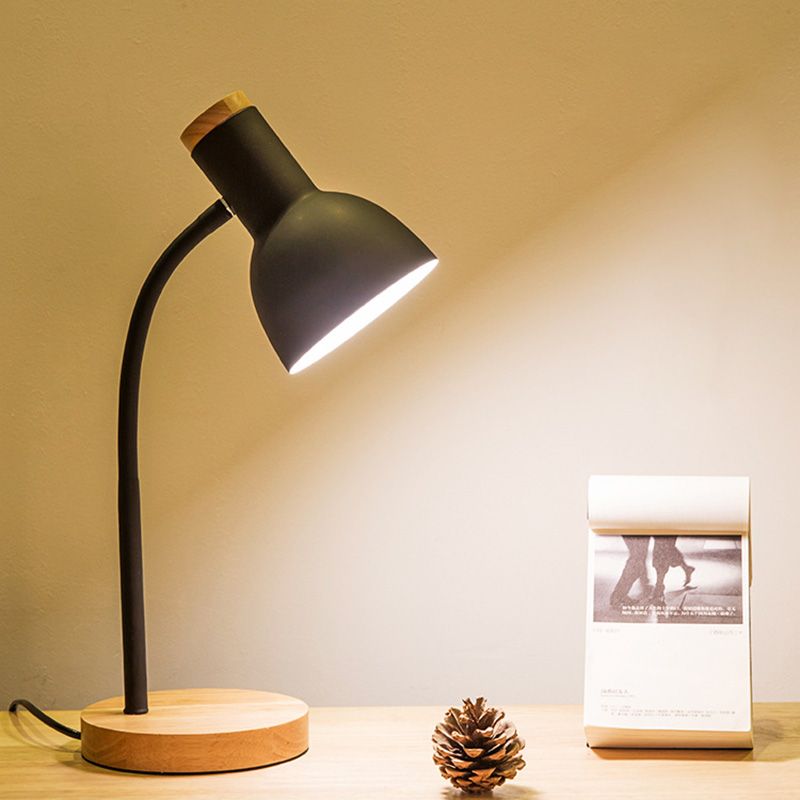 Dome Shade Nordic Style Table Lampe 18 "Hauteur de lite de lecture de chevet avec base ronde en bois