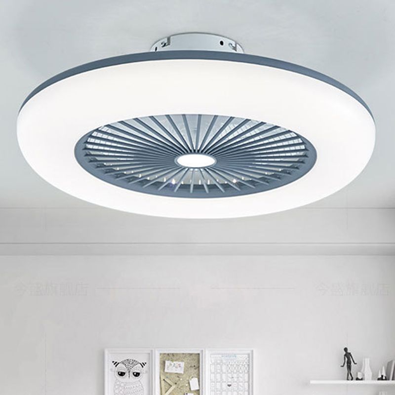 Kreisförmige Wohnheimzimmer LED Deckenlüfter Beleuchtung Metallmakaron unsichtbarer Blüterhalterung