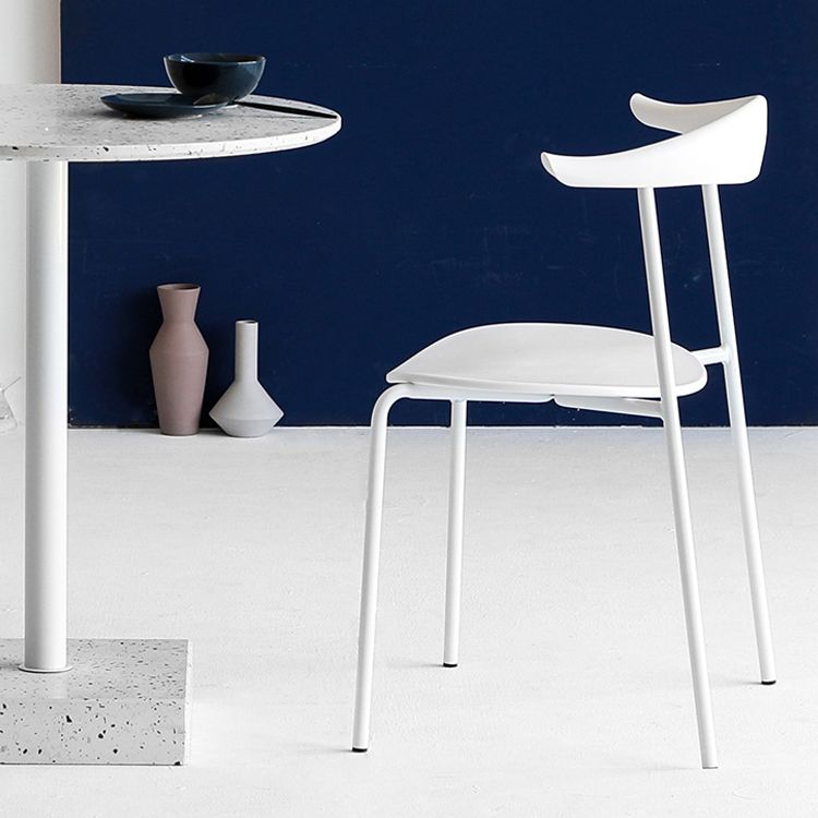 Open achterste armloze eetkamerstoelen industriële zijstoelen met metalen benen