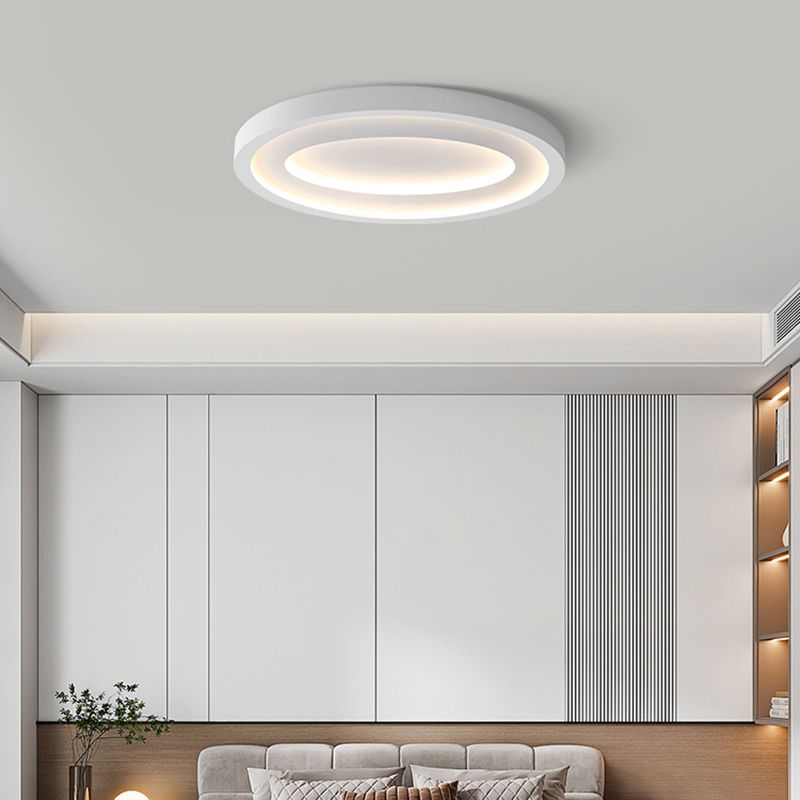 Minimalism Circle Flush Mount Ceiling Light Fixture in White for Bedroom