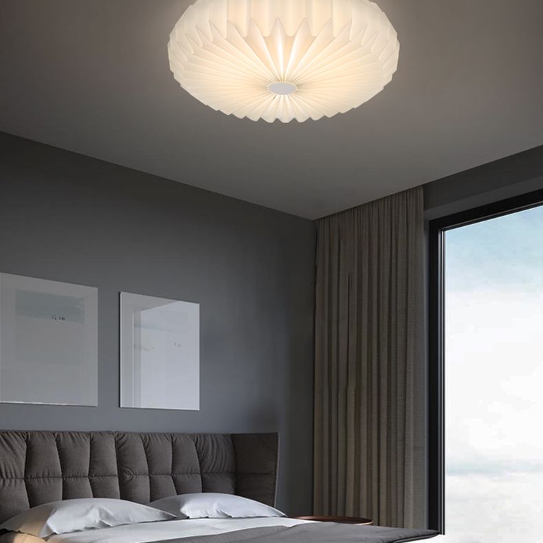 Round Flush Mount Ceiling Light 1 Light Acrylic Minimalist Flush Mount Ceiling Light for Bedroom