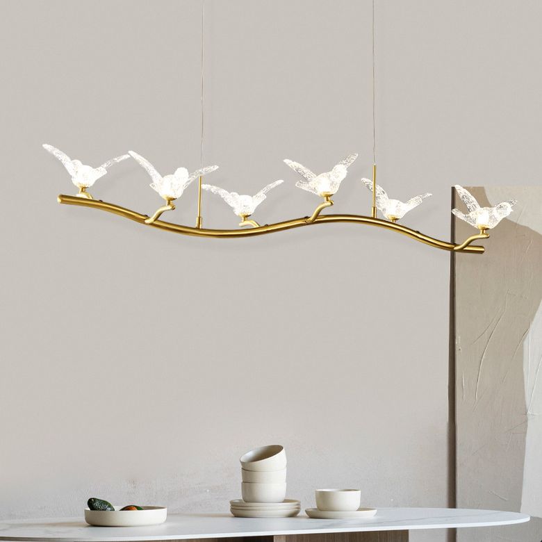 Lámpara de colgante de acabado dorado Lámpara colgante artística de la isla LED acrílica con decoración de pájaros