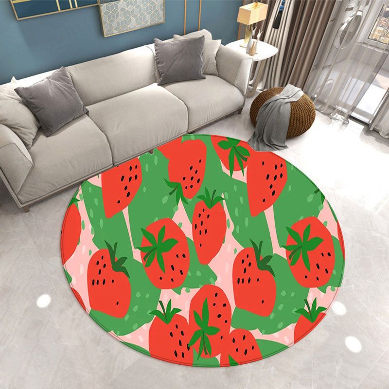 Round Strawberry Pattern Carpet Polyester Natural Rug Stain Resistant Area Carpet for Living Room