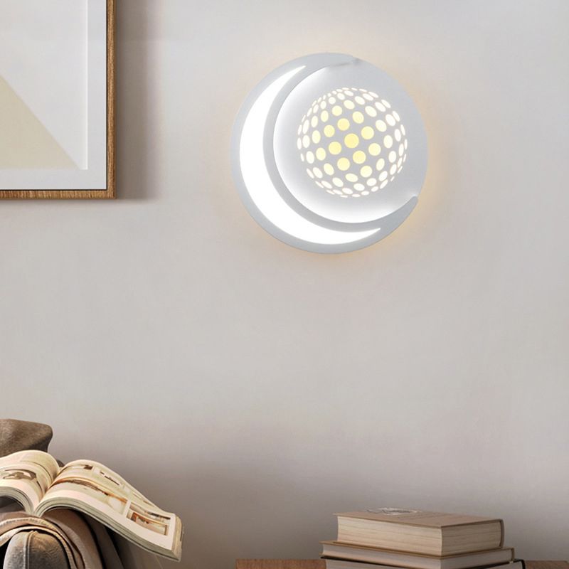 Round Wall Sconce Light Modern 1-Light LED Wall Mount Light for Living Room