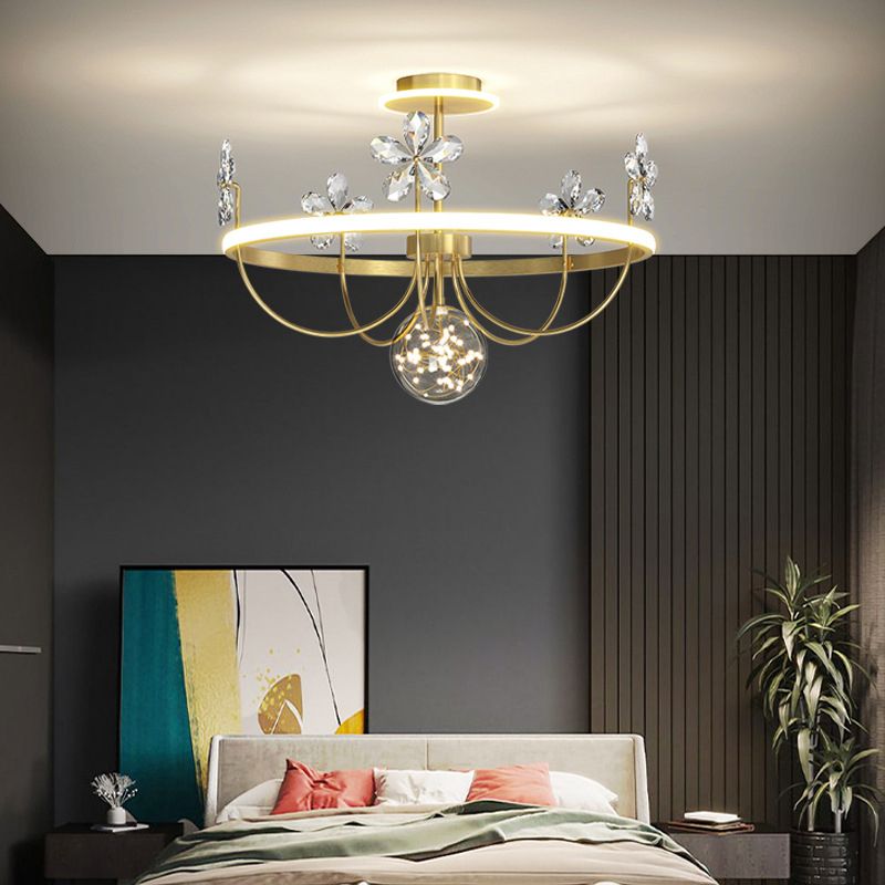 Simplicity Style Gold Circles LED Ceiling Light Crystal Petals Decorative LED Light Strings Clear Glass Globe Lighting Fixture for Bedroom