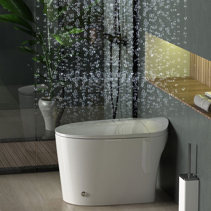 Contemporary Elongated Toilet Bowl White One Piece Toilet with Glazed Surface