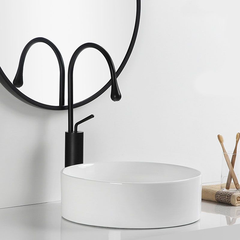Modern Round Bathroom Sink Pop-Up Drain Vessel Bathroom Sink in white
