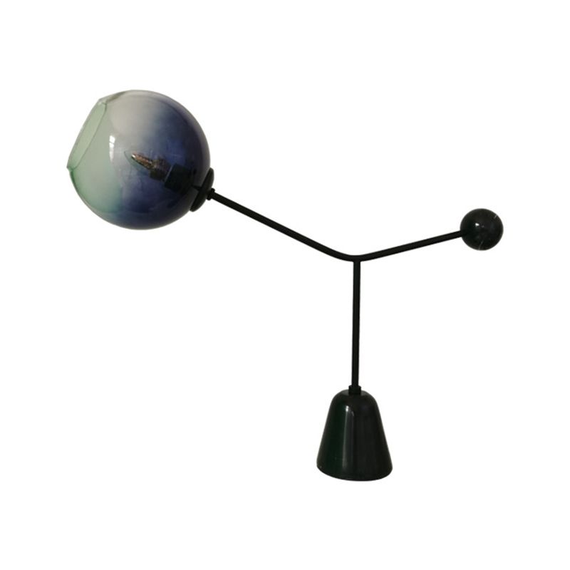 Lampada notturna a forma di fiore in vetro blu sbiadito Novità Lampada da tavolo nera moderna a 1 lampadina