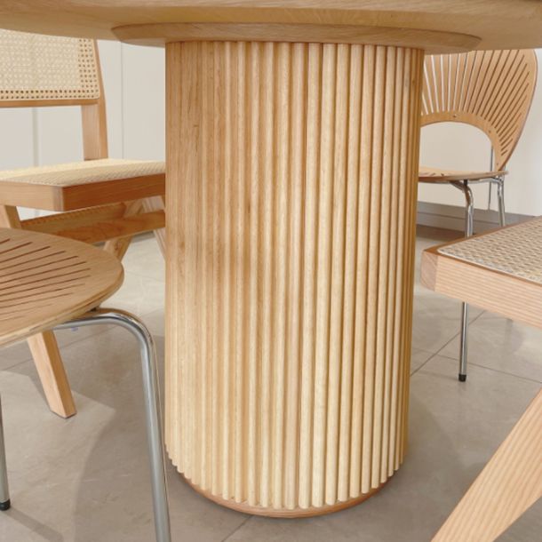 Mesa de comedor de estilo informal redondo Color de madera con madera sólida