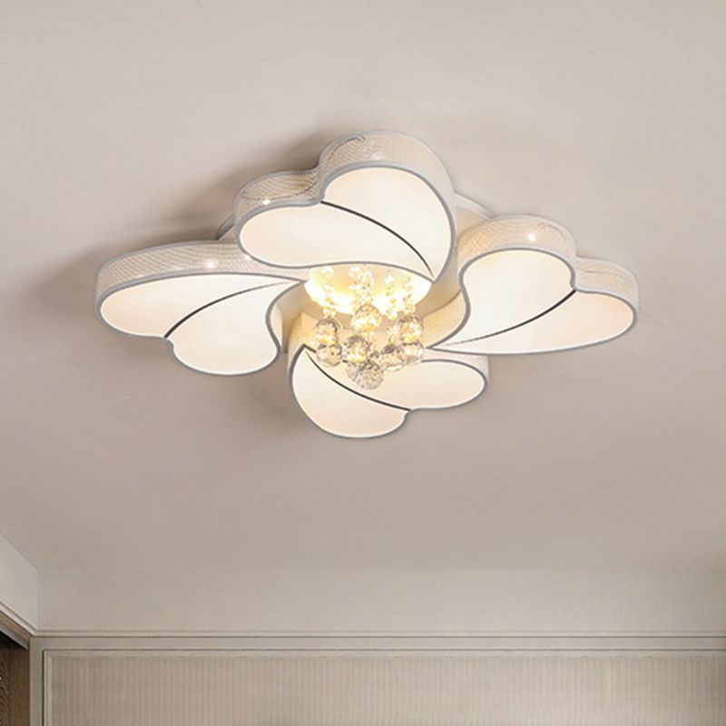 Loving Heart Flush Lamp Fixture Contemporary Acrylic 4 Heads White LED Flush Mount with Crystal Droplet
