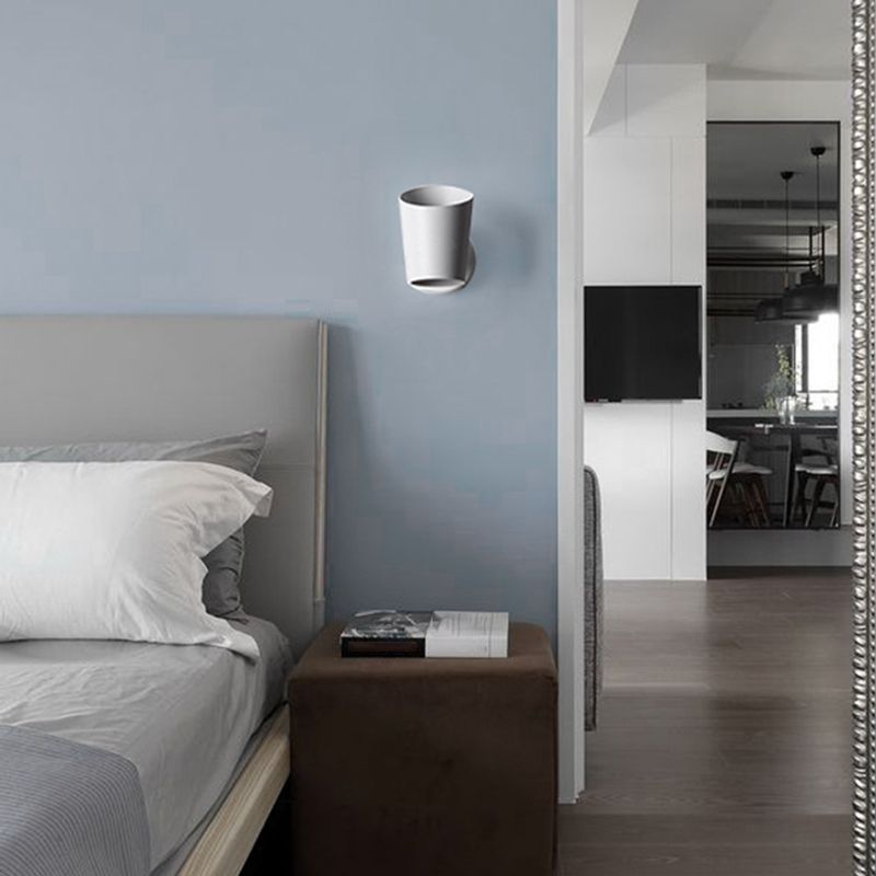 Modern Style Geometric Wall Sconce Metal 1 Light Sconces for Bedroom