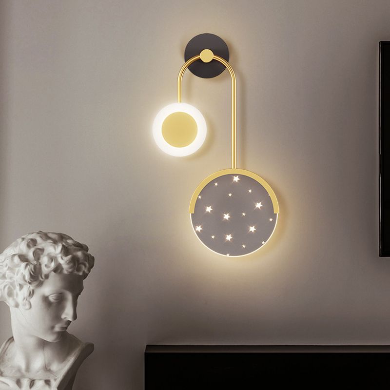 Luz de pared geométrica de metal Gold Nordic Gold 20 "Pled de pared LED de altura para dormitorio