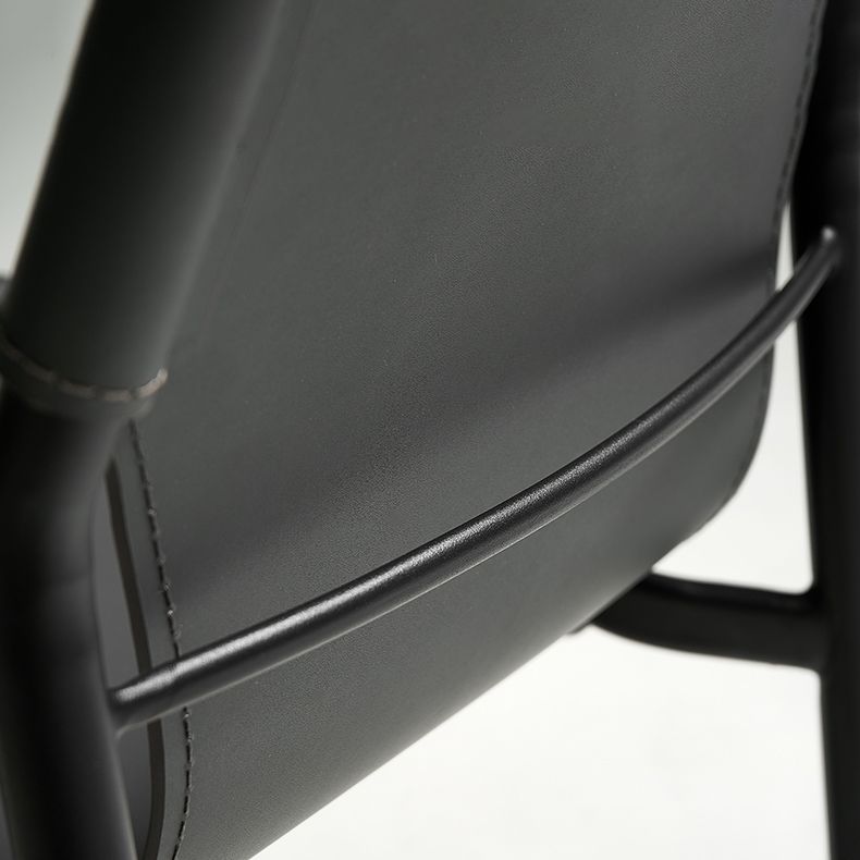 Chaise d'appoint de salle à manger contemporaine en cuir, finition mate, dossier solide (Ensemble de 2)
