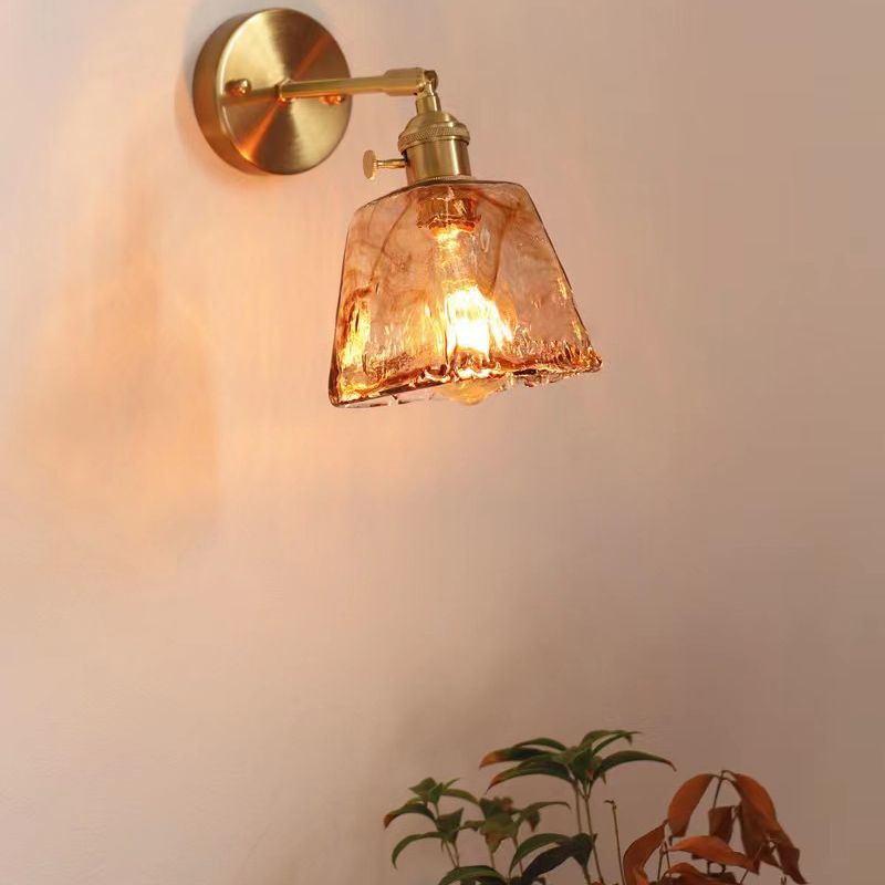 Gold Modern Metal Wall Sconce Geometric Shape Sconce Lights with Glass Shade
