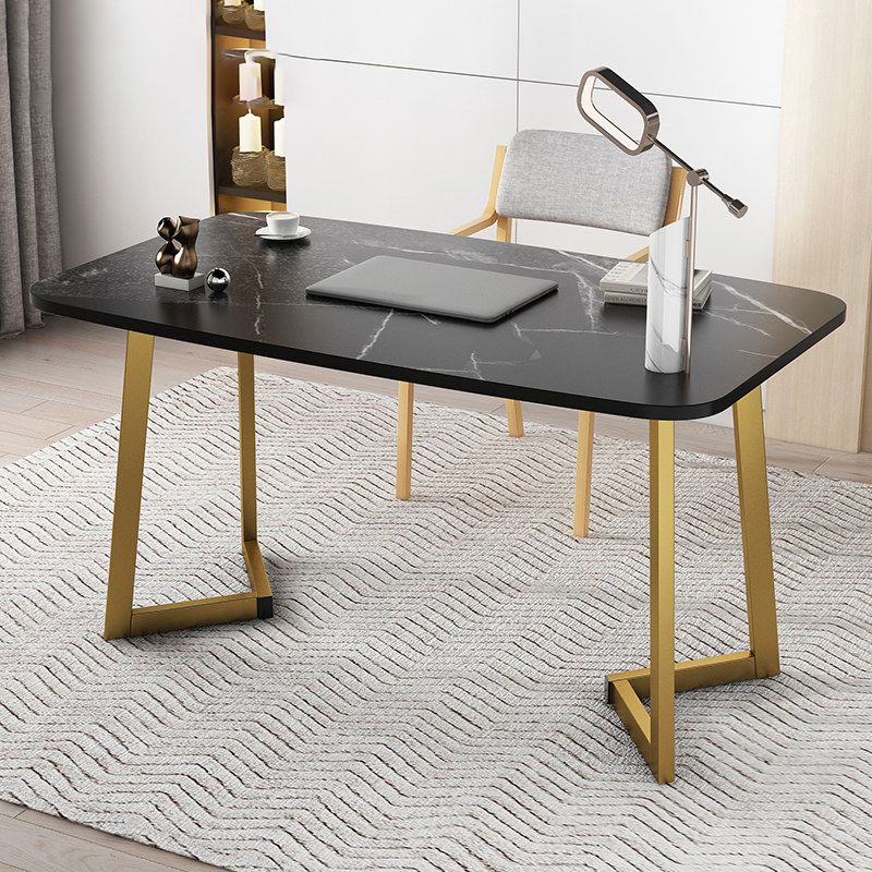 Manufactured Wood Office Desk Rectangular Matte Finish Writing Desk for Home and Office