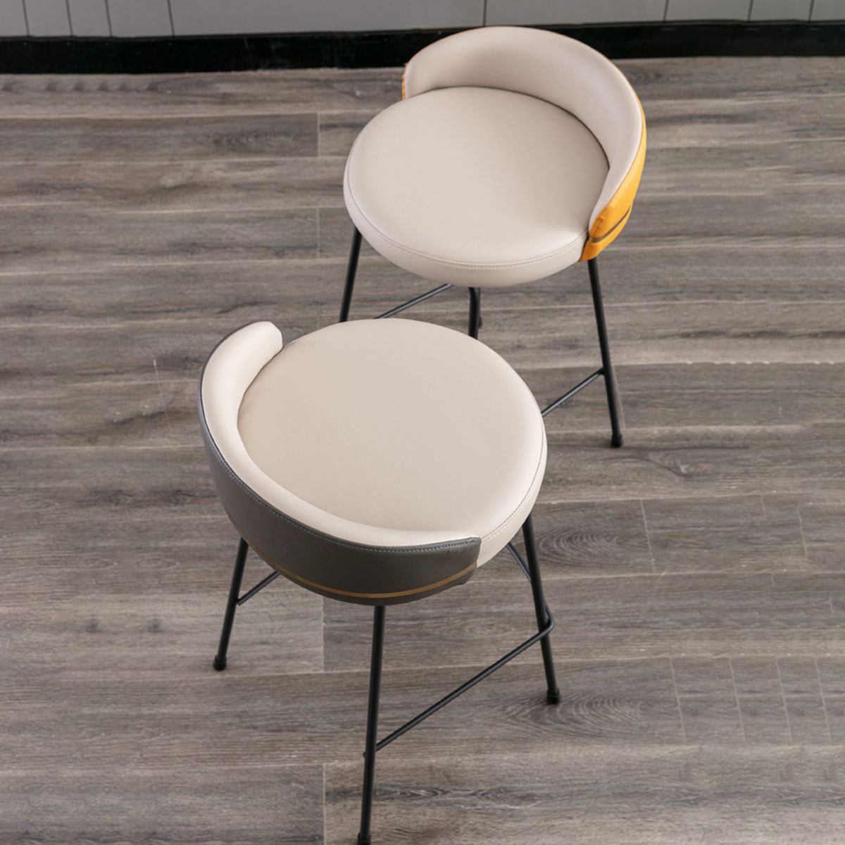 Contemporary Bar and Counter Stool Low Back Stool with 4 Legs in Black