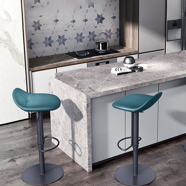 Indoor Metal Legs Bar Stool Saddle Seat Bar Stool with Swivel