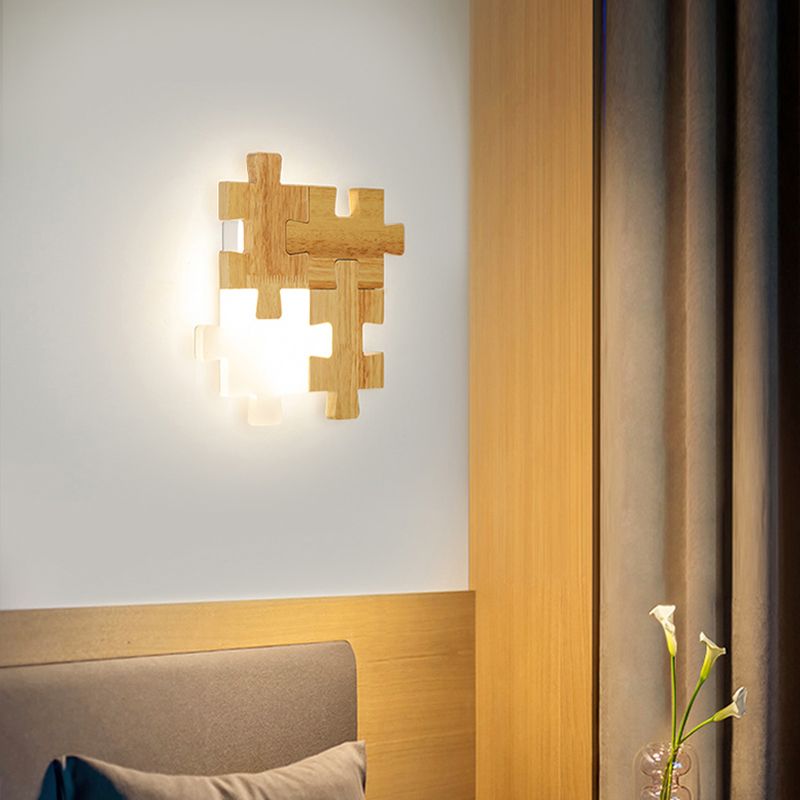 Puzzle Puzzle Puzzle Light Simple LED Wood Mur Mur Lighting Ayémand avec Opal Glass Shade For Bedroom