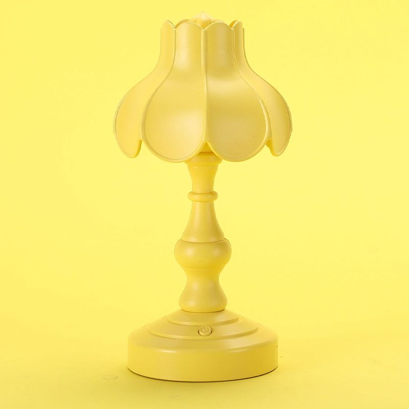 Table de forme de dôme moderne Light Metal 1 LAX NEULTANTS LEIL