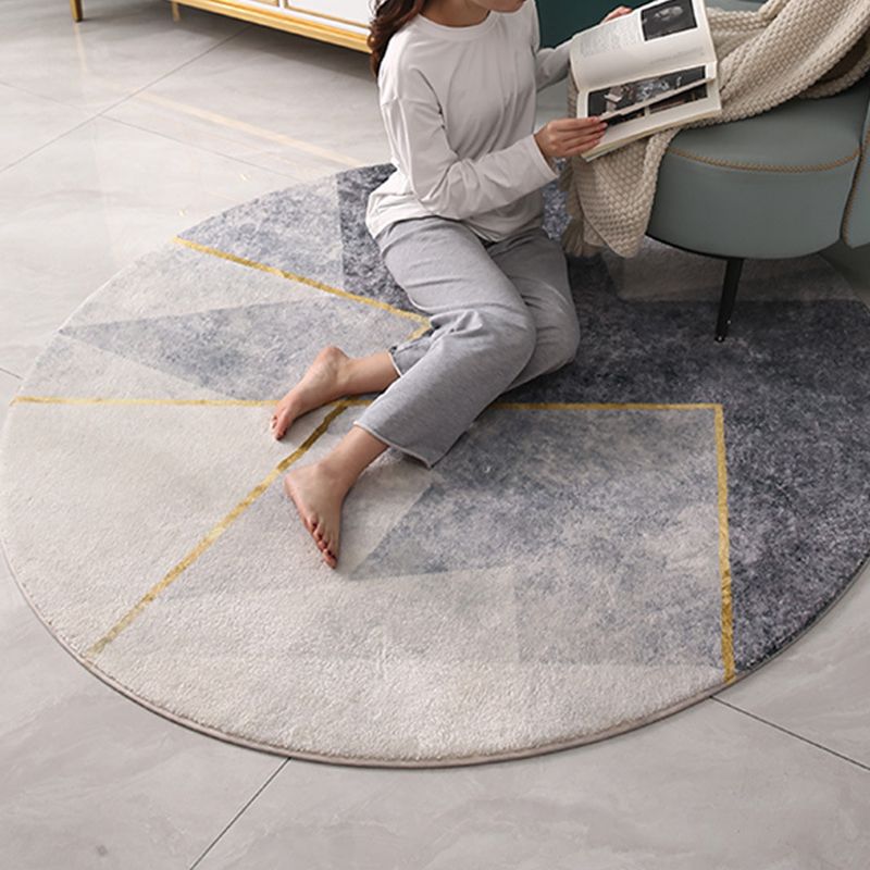 Modern Round Rug Abstract Pattern Creative Rug Polyester Anti-Slip Rug for Living Room